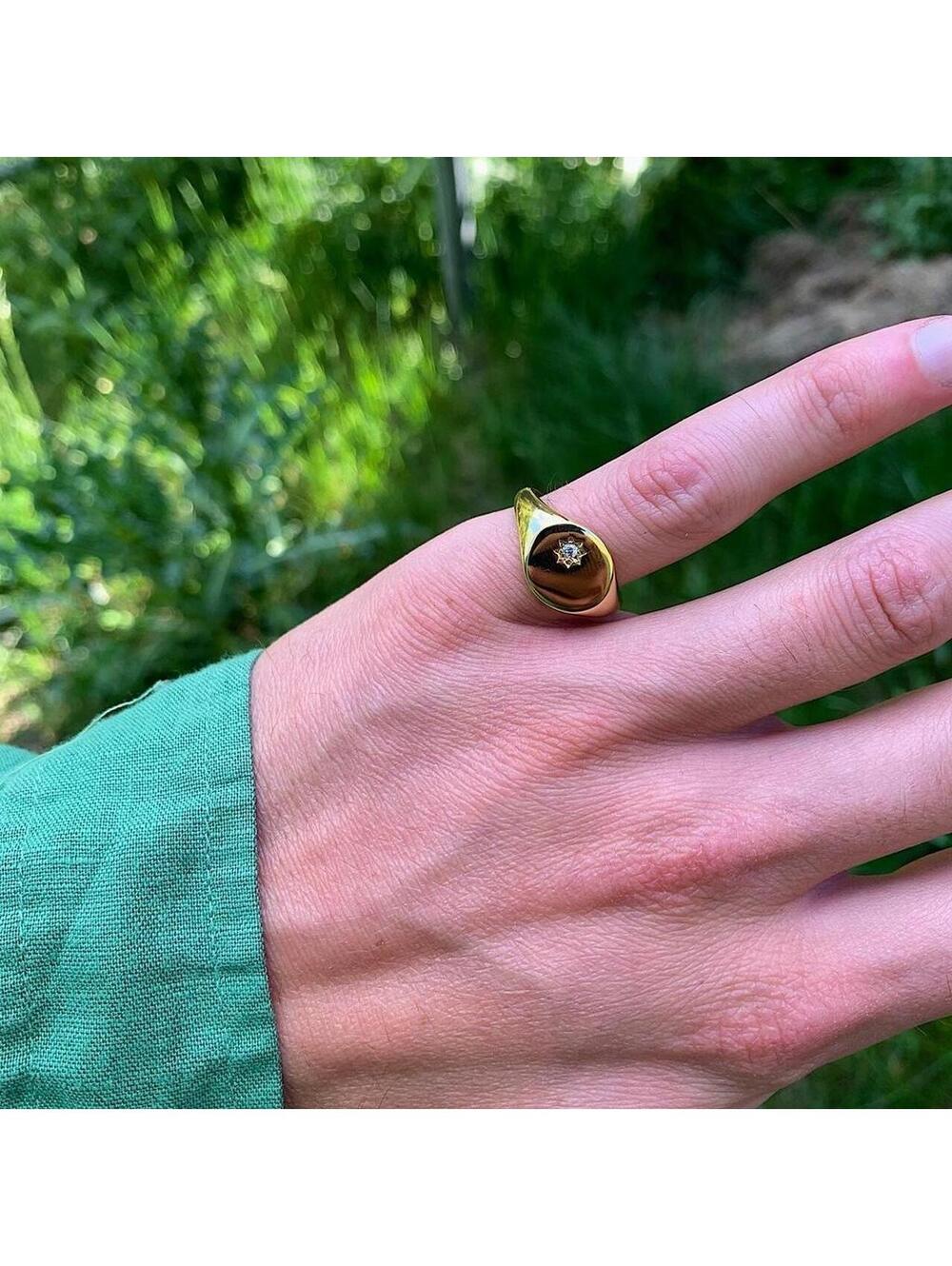 Gold onyx ring with rhinestone diamond. Stainless steel - Picture 8 of 8
